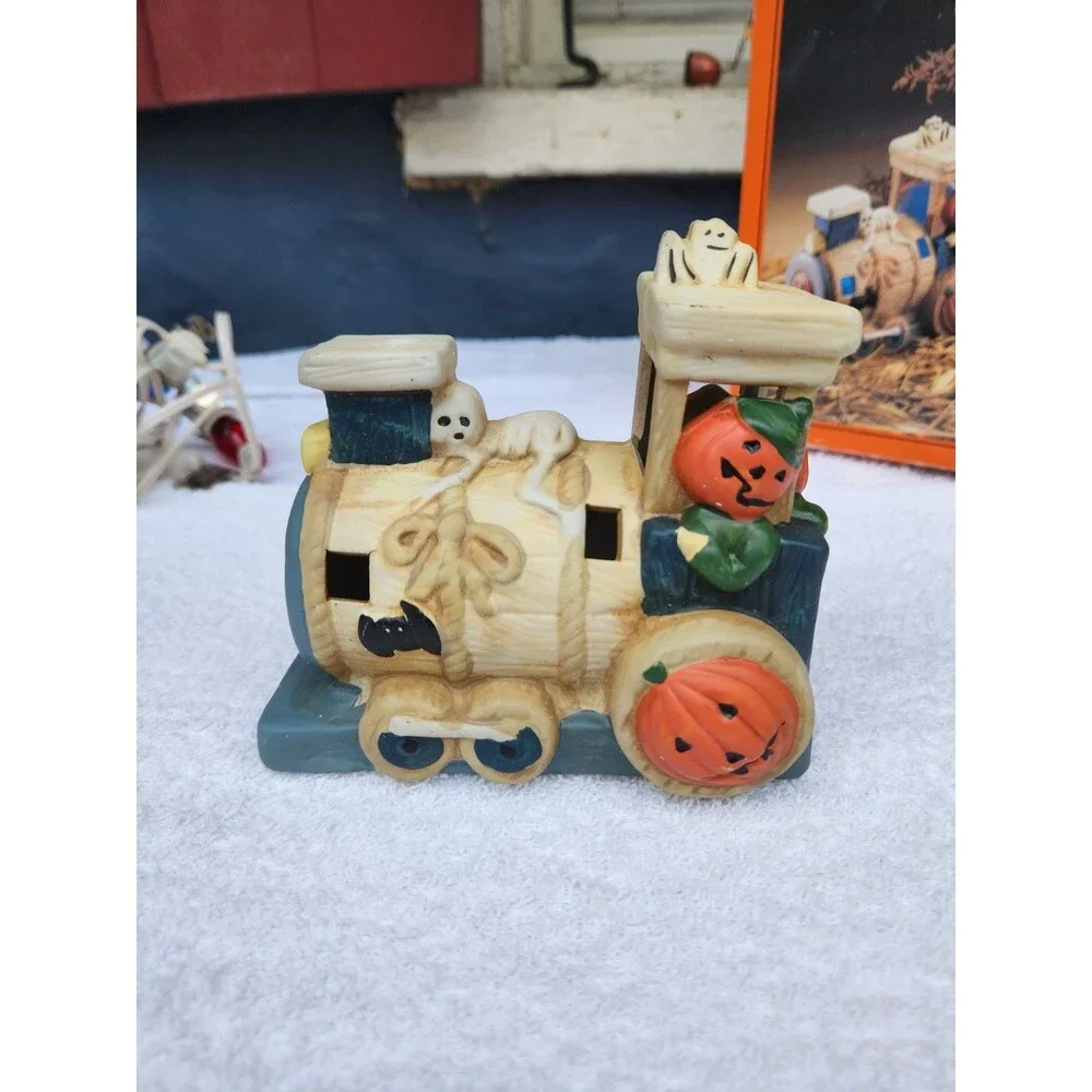 Vintage 90s Halloween train set 3 Pc Lighted Eerie Express decor Spooky pumpkin